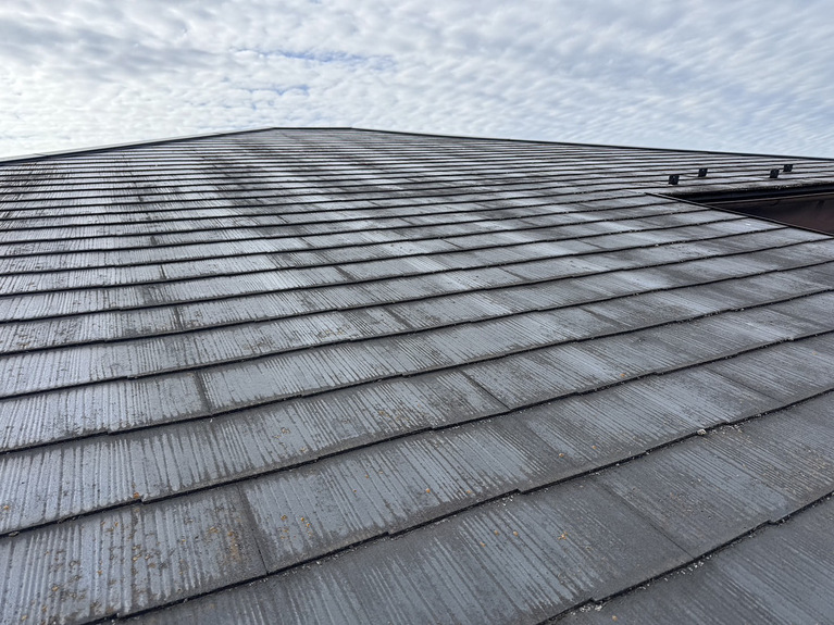 コロニアル屋根施工前３