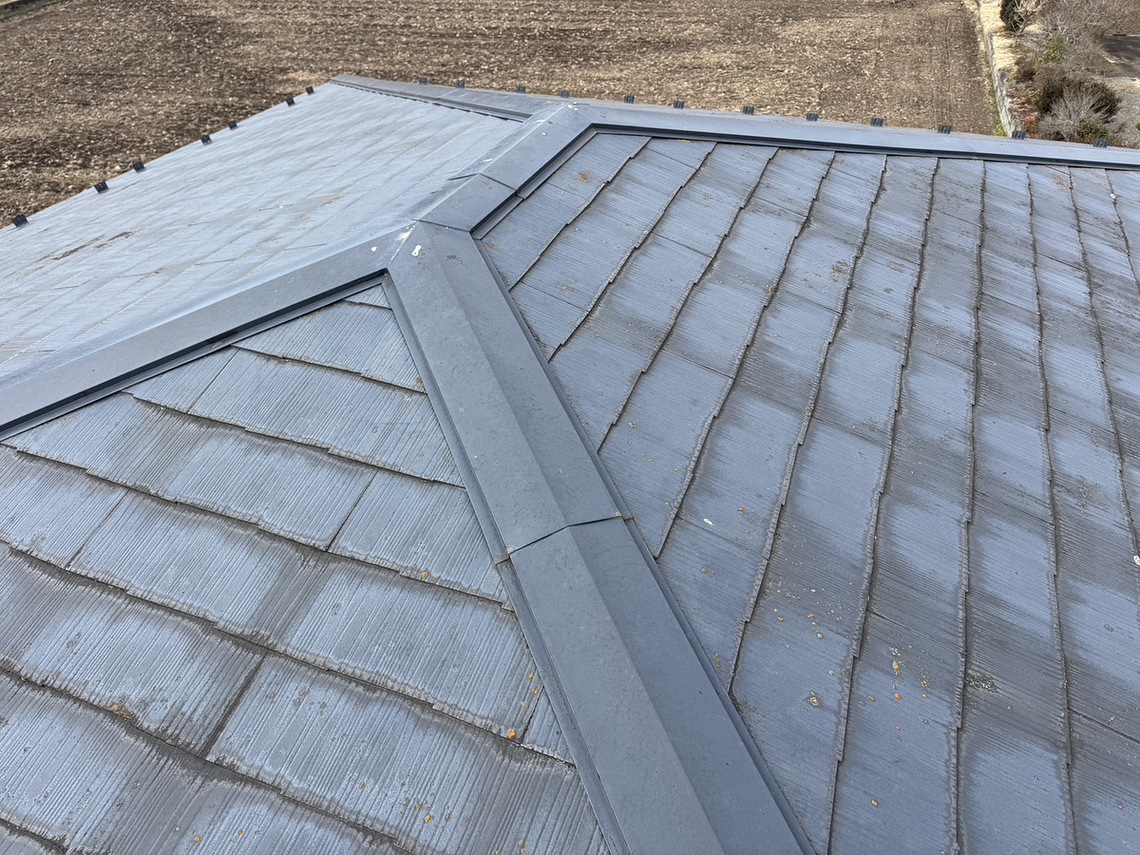 コロニアル屋根施工前１